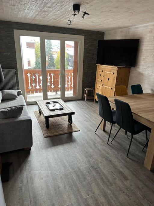 Апартаменты Au Myosotis, Cosy Au Pied Des Pistes Avec Vue Et Coeur De Station Ле дез Альп Экстерьер фото